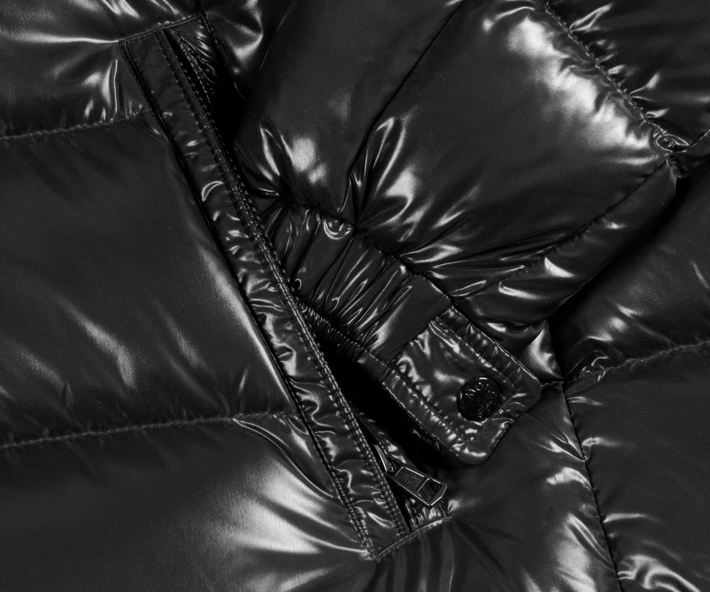 Moncler Maya Short Down Jacket Black - Image 6