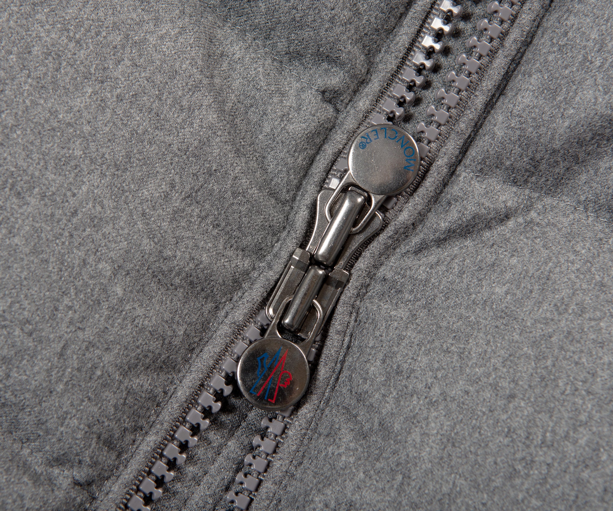 Moncler Montgenevre Short Down Jacket Grey - Image 3