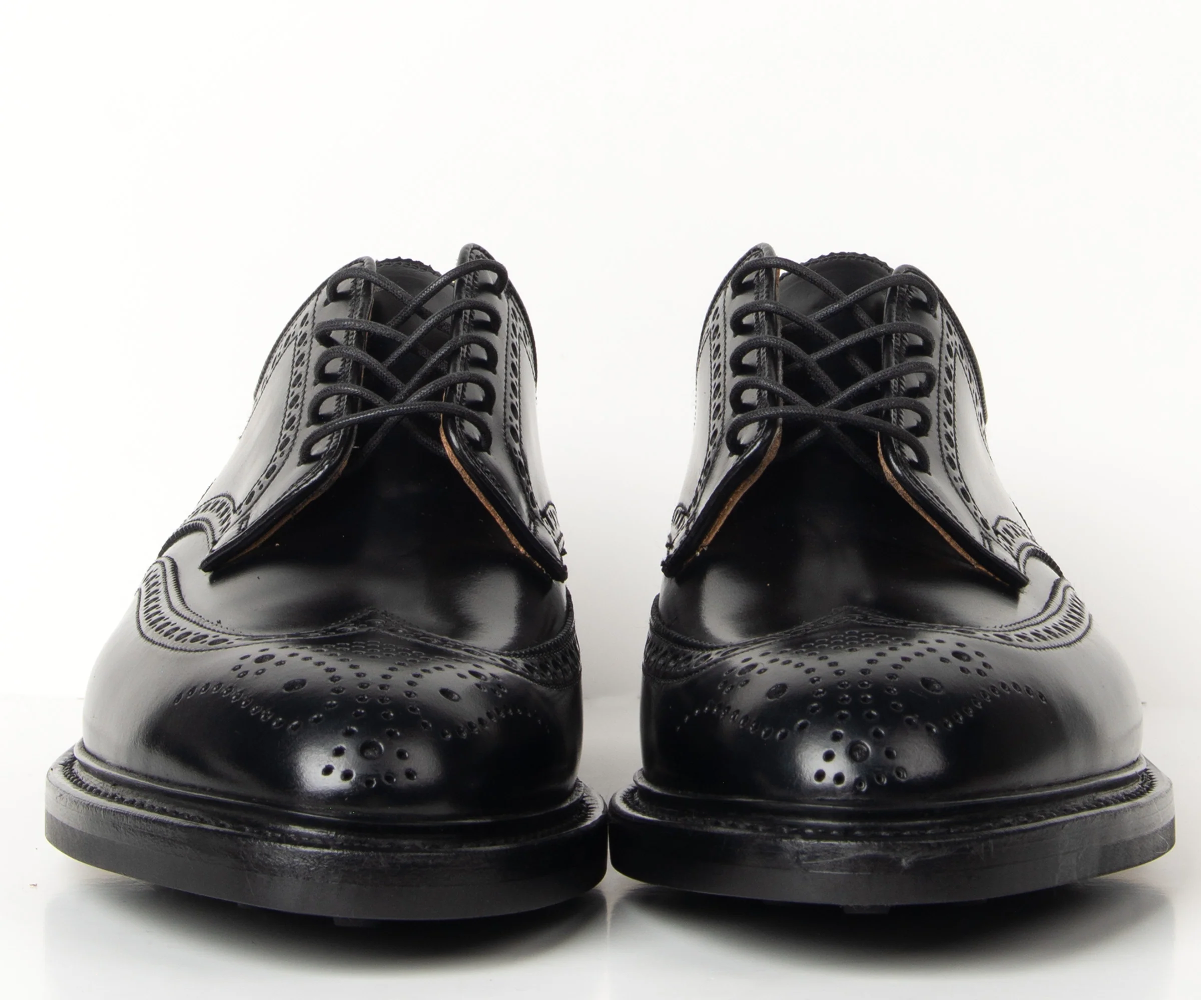 Crockett & Jones Pembroke Cavalry Calf Brogue Black - Image 3