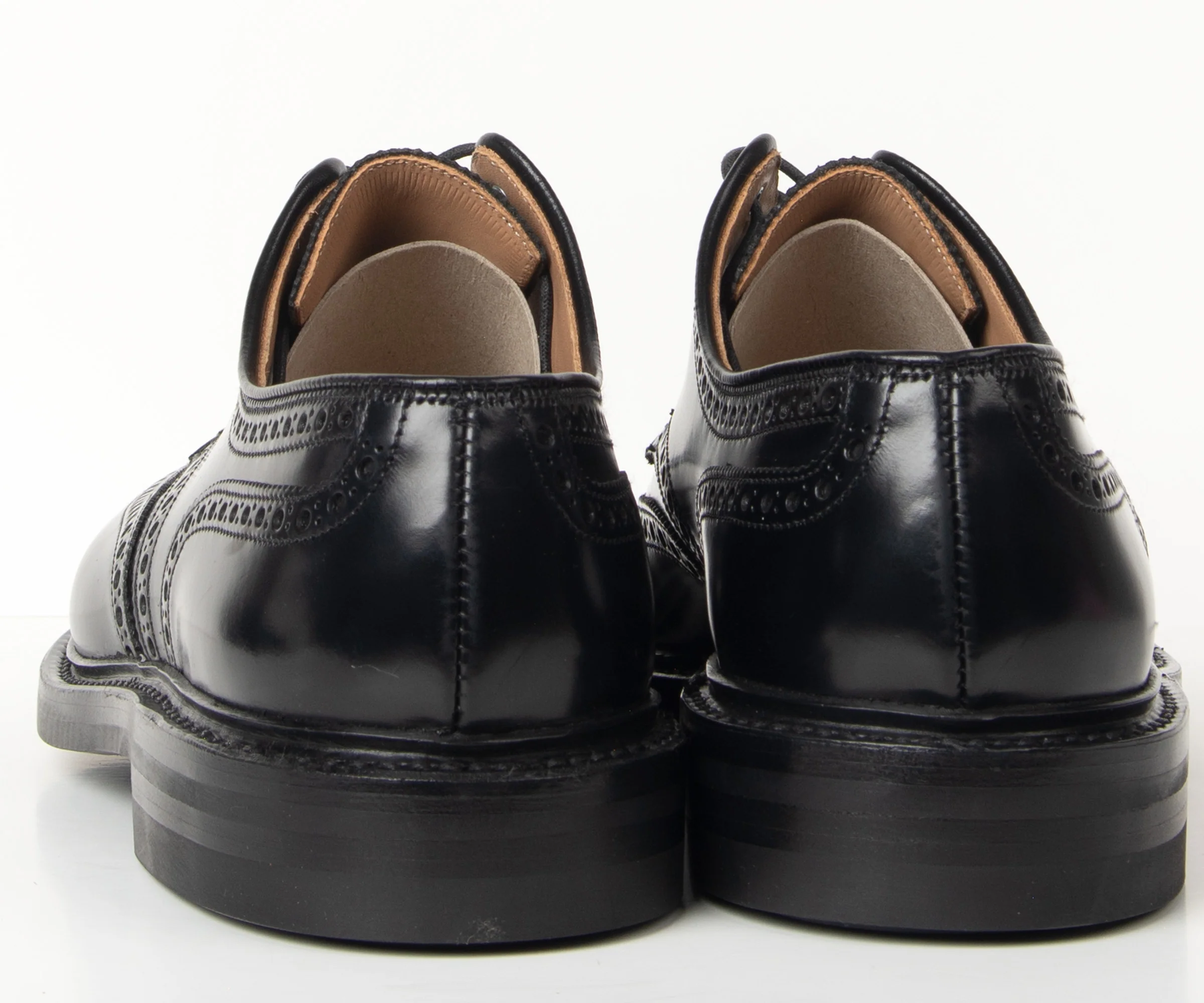 Crockett & Jones Pembroke Cavalry Calf Brogue Black - Image 7