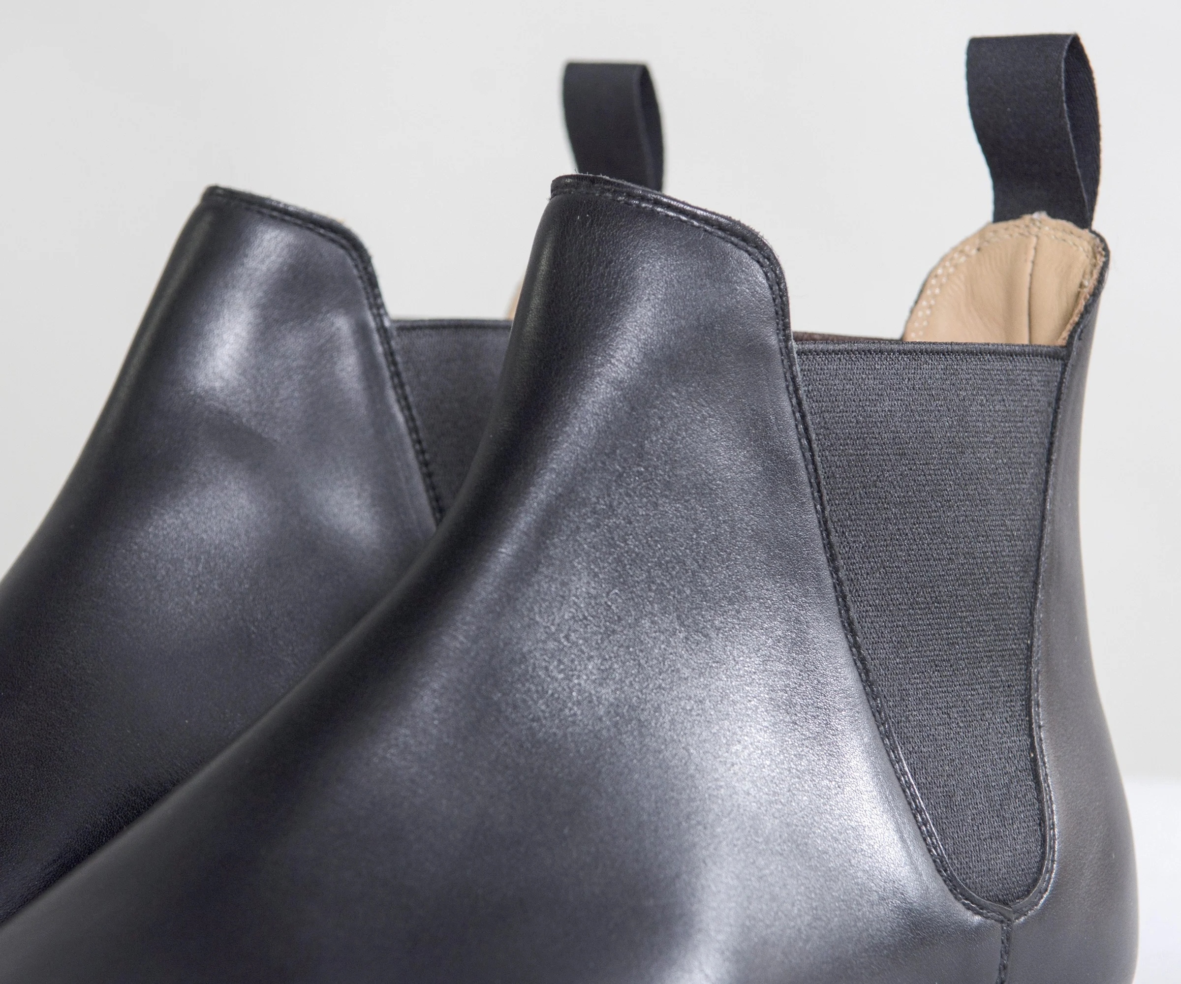 Crockett & Jones Chelsea VIII Calf Leather Boots Black - Image 5